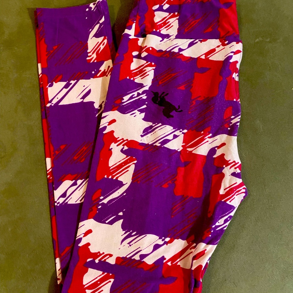 Purple and pink checkered leggings